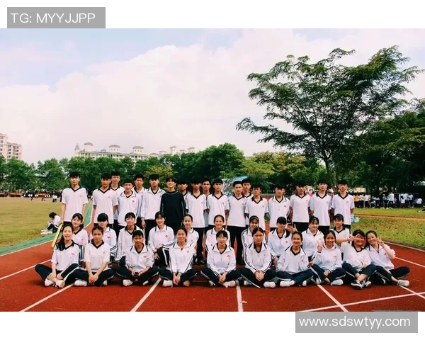 足球明星与哮喘抗争的传奇之路:挑战极限突破自我 足球明星与哮喘抗争的传奇之路:挑战极限突破自我