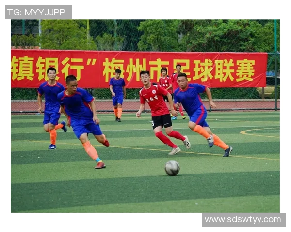 老吴球星卡足球热潮背后的市场动态与收藏价值分析 老吴球星卡足球热潮背后的市场动态与收藏价值分析