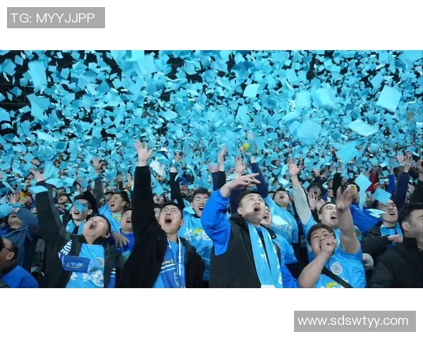 锐步携手足球巨星再创辉煌助力全球足球运动发展与球迷热情互动