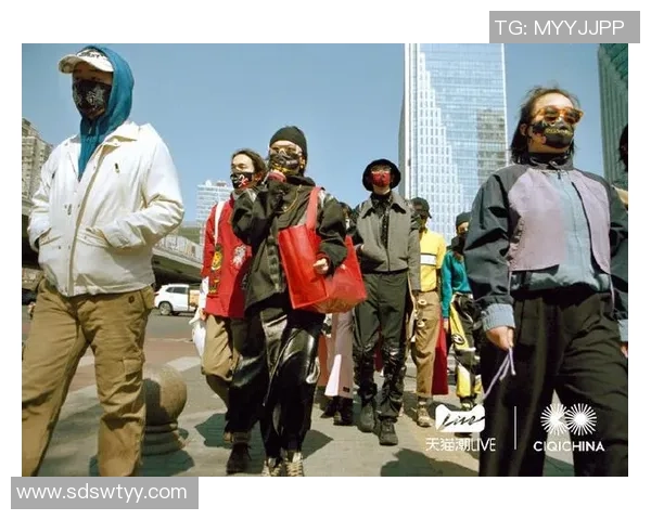 足球球星代言医用口罩引领健康时尚新潮流守护呼吸安全 足球球星代言医用口罩引领健康时尚新潮流守护呼吸安全